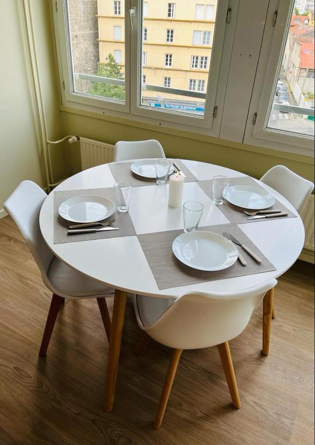 Espace 500 - Cosy, Wifi & Vue Sur La Ville Saint-Etienne  Dış mekan fotoğraf